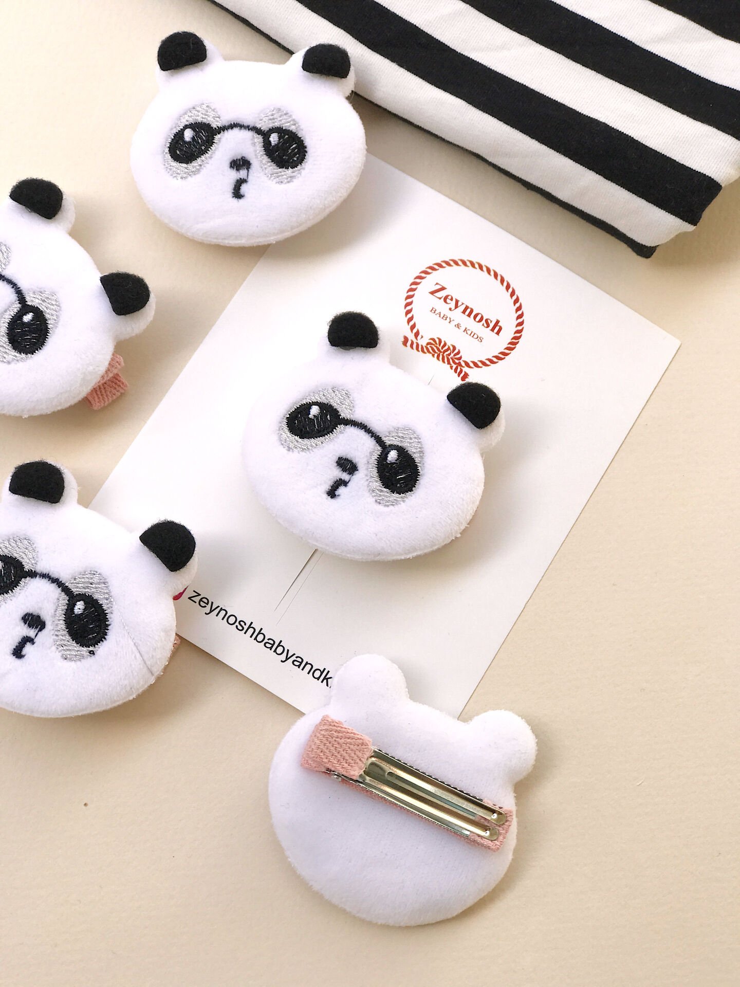 Büyük boy panda klips toka.(Adet fiyatıdır.)