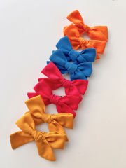 Keten fiyonk klips toka.(Bir çift fiyatıdır.)